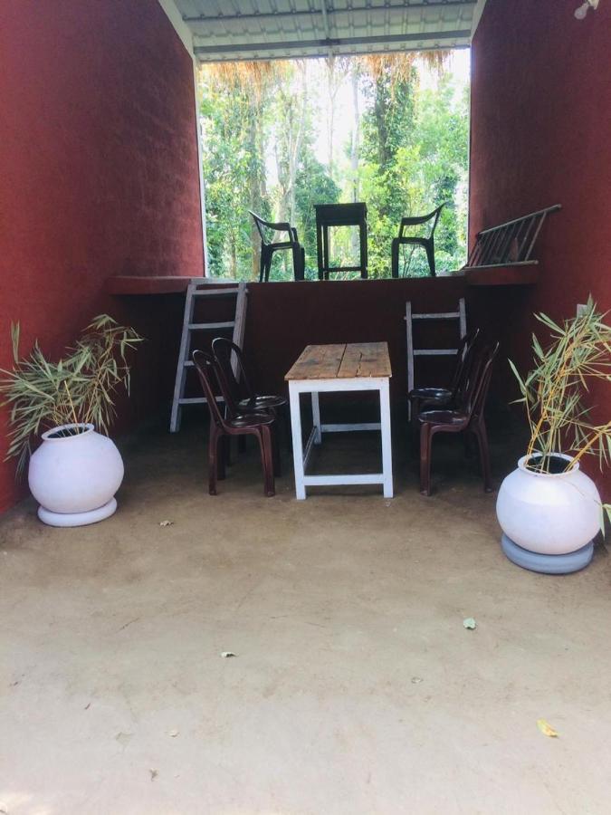 מדיקרי Kaikane Homestay מראה חיצוני תמונה