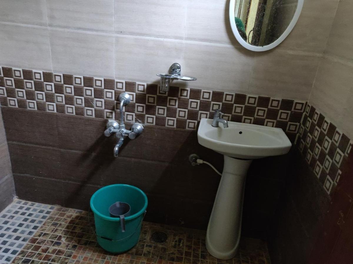 מדיקרי Kaikane Homestay מראה חיצוני תמונה